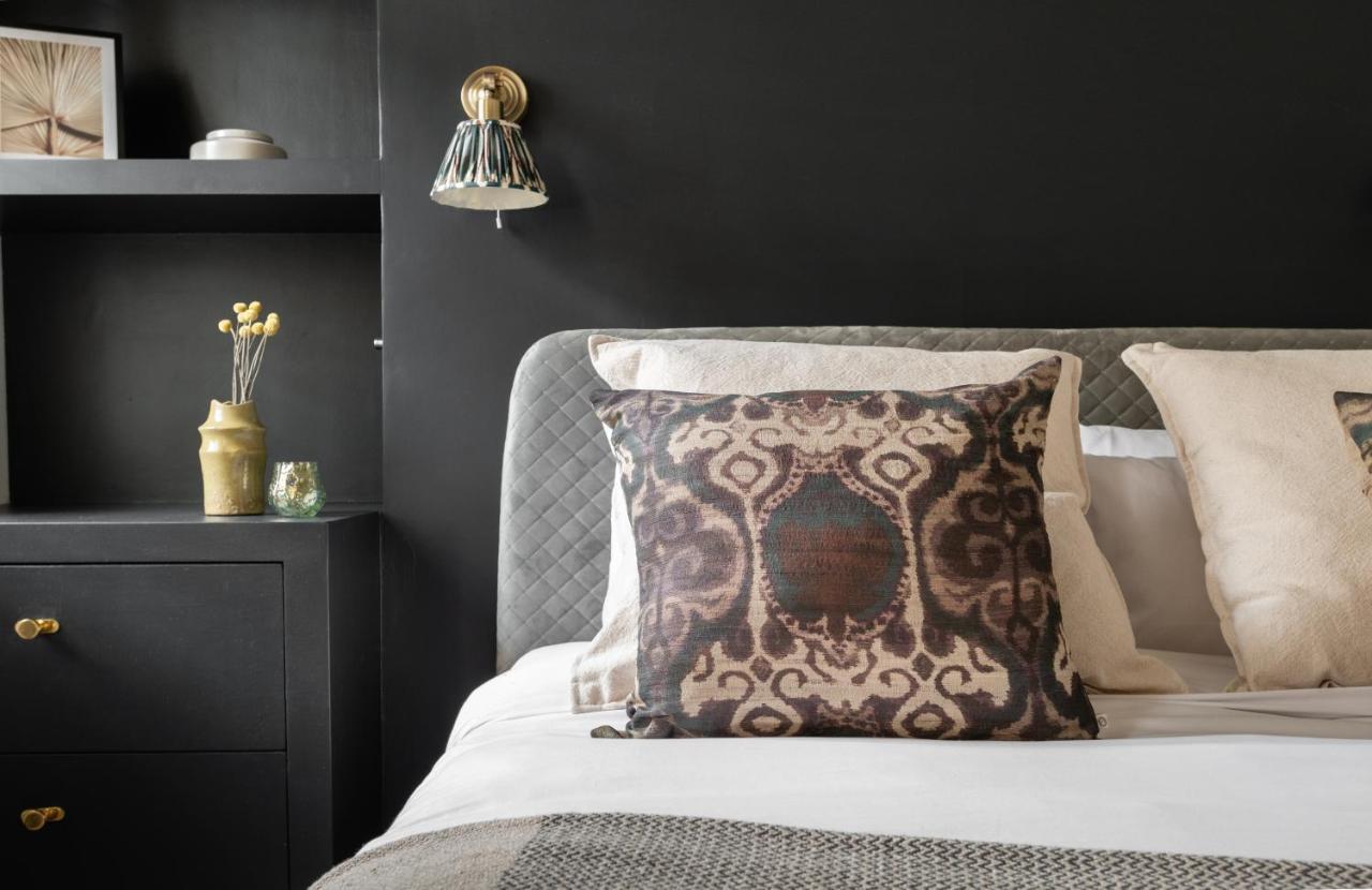 The Heart Of Shepherds Bush - Modern 2Bdr Apartment With Garden ลอนดอน ภายนอก รูปภาพ